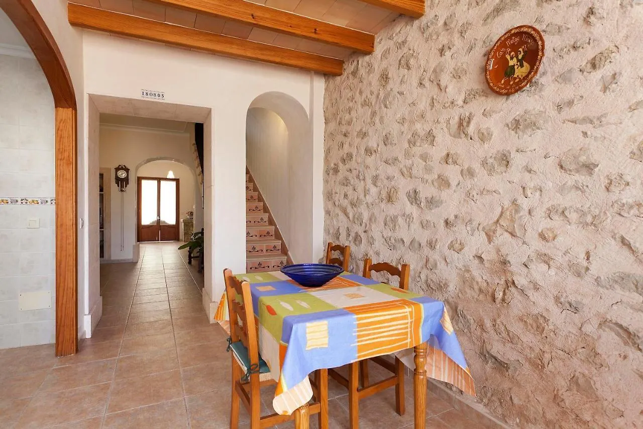 Sa Raval Villa María de la Salud Nyaraló